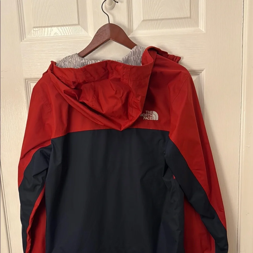 The North Face Men's Red and Black Jacket - Picture 4 of 4